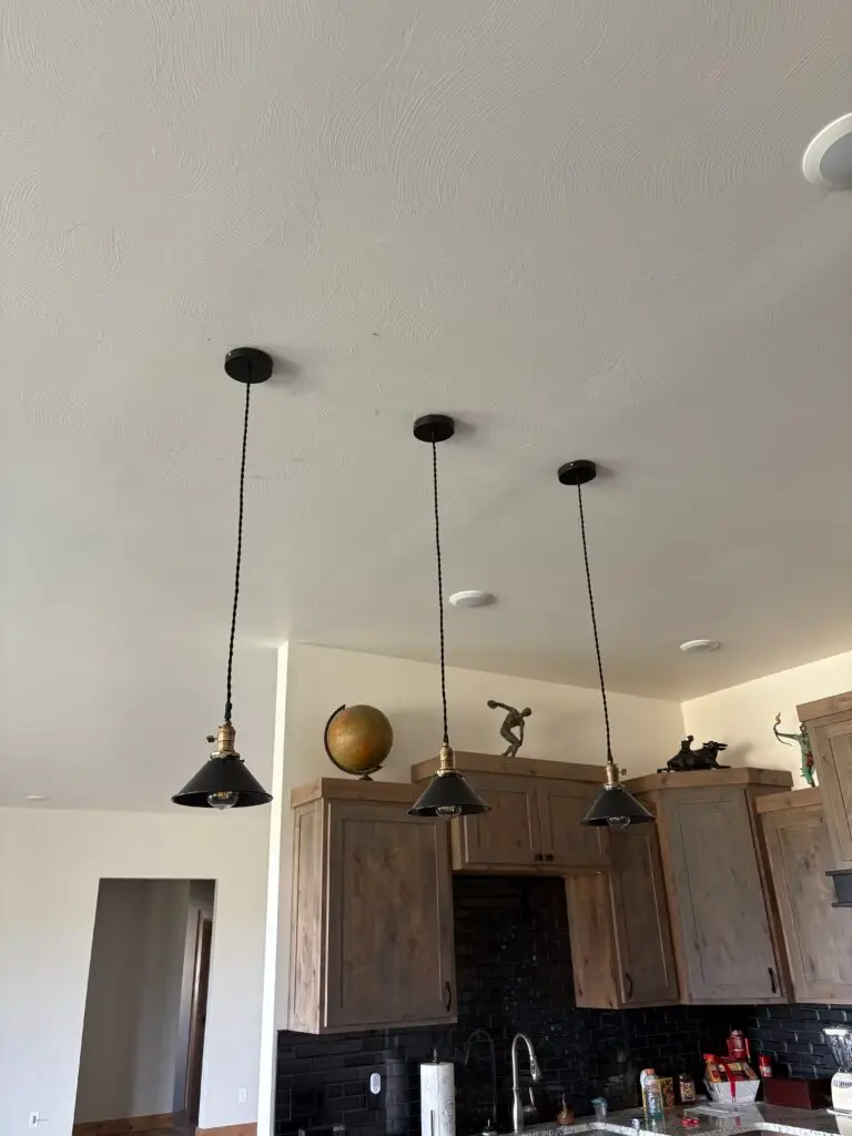 Hanging Items Service in Dillon — beaverhead county